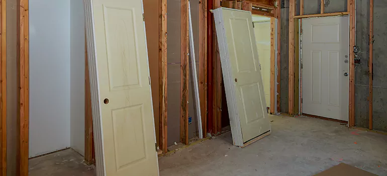 Outdoor Insulation in State & Main, Ontario