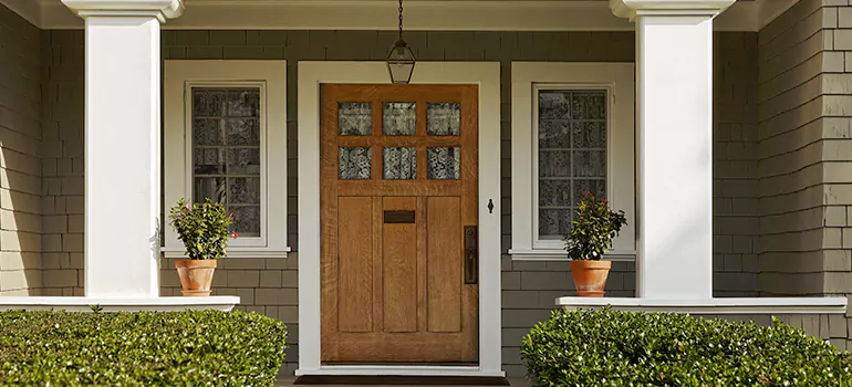 Double Door Stile in White Rose, ON