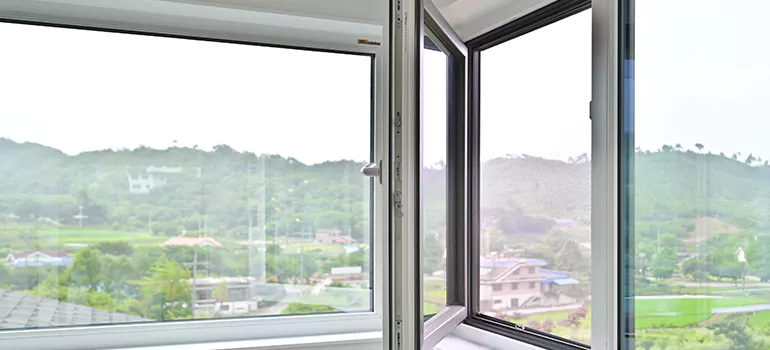 Large Triple Pane Windows in White Rose, ON