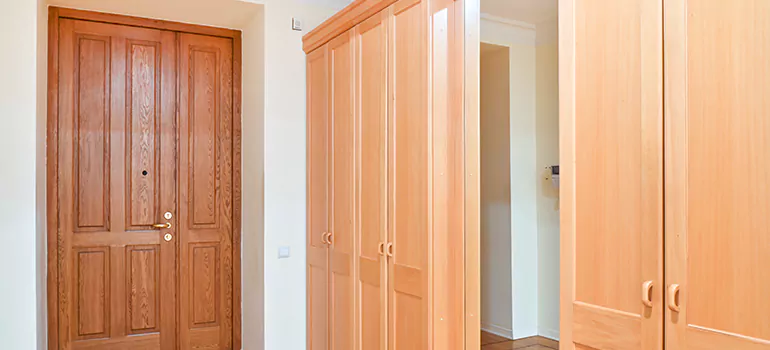 Glass Closet Door Repair in White Rose, Ontario