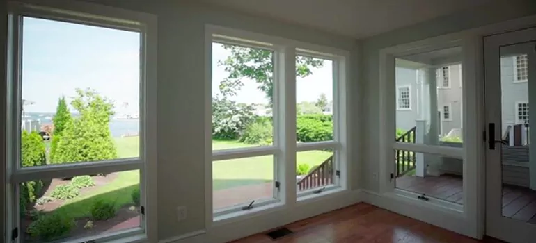 Double-hung Window Repair in Aurora, ON
