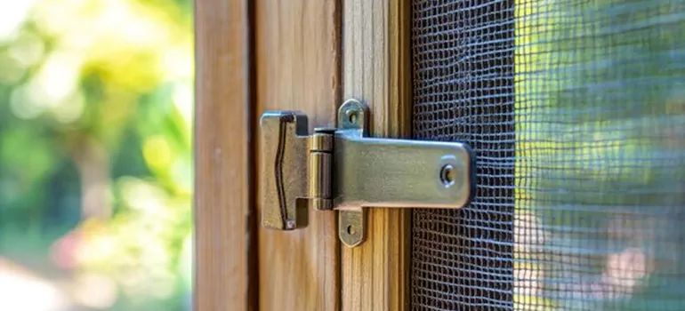 Residential Accordion Door Repair in State & Main, Ontario